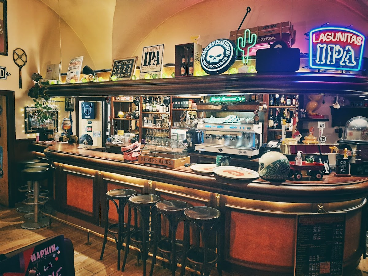 Cafe De La Poste - photo 3